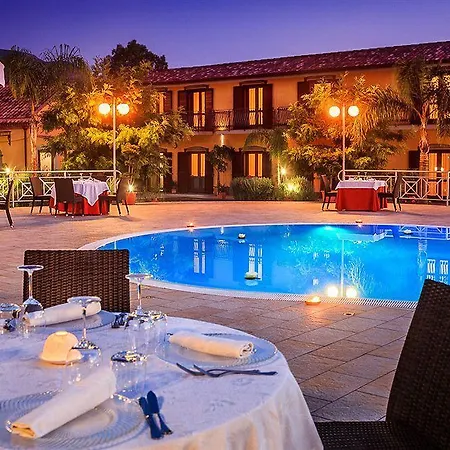 Hotel L'antica Ruota 4*